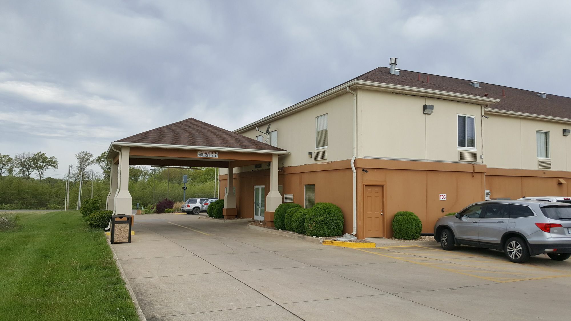 Best Western Teal Lake Inn Mexico Zewnętrze zdjęcie
